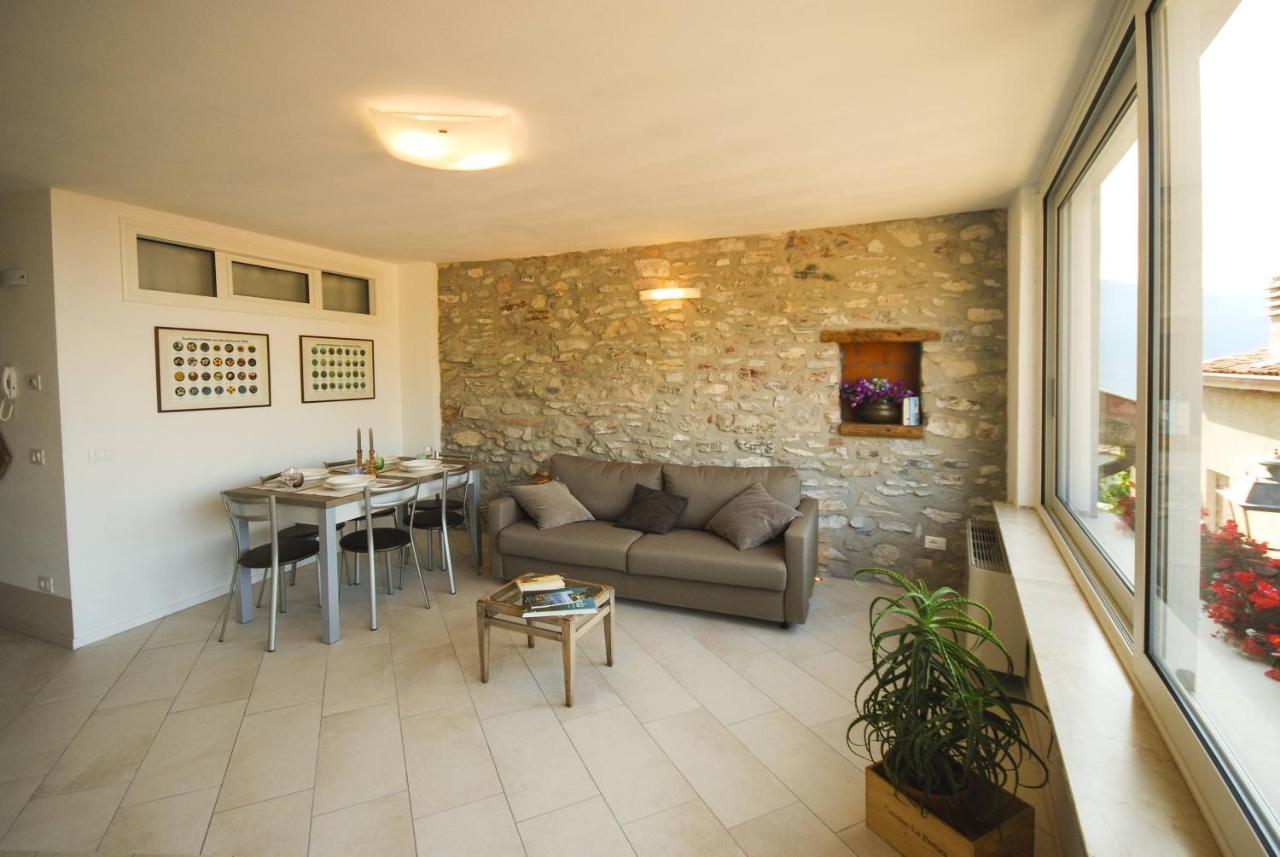 Ca De L'Adamo - Theater Home Olzano Buitenkant foto
